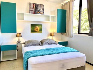 2 عدّة غرف نوم ومكتب ومكواة/لوح كي وواي فاي