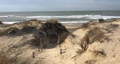 Wooden chalet - 3 min walk from the ocean ïâïž
