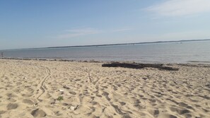 Beach nearby - Mobil home any comfort on private garden 150m2 (very calm camping) (Bourcefranc-le-Chapus)