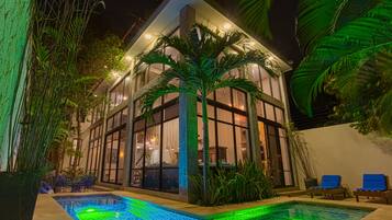 Alberca al aire libre