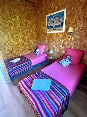 3 bedrooms, WiFi, bed sheets