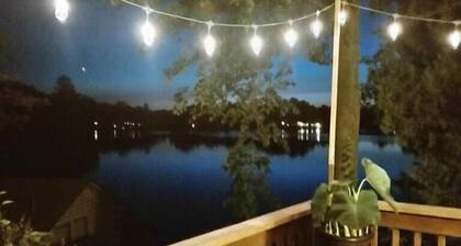 Lake Front kodikas mökki BBL: uida, kala, hauskaa, aurinko ja paras Relax ..