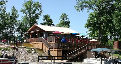 CASA LAGO - LAKE FRONT TOWNHOME w/ SPECTACULAR Views w/boat