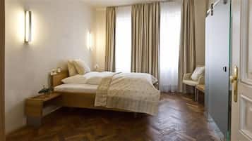 Deluxe-Einzelzimmer, 1 großes Einzelbett, Nichtraucher | Minibar, Bettwäsche