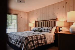 5 bedrooms, iron/ironing board, travel cot, free WiFi