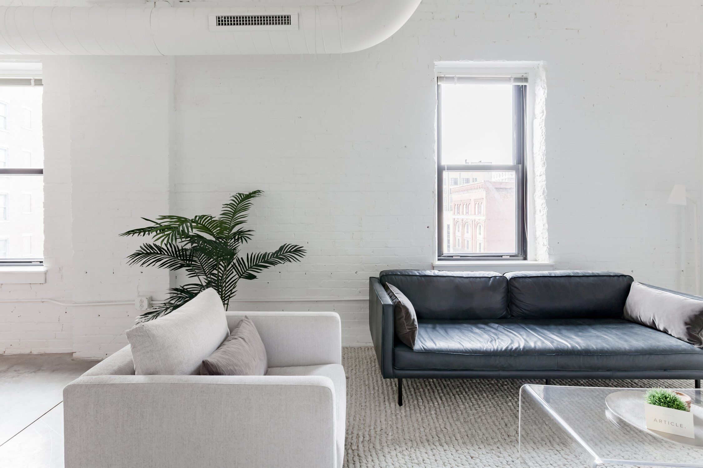 Industrial Chic Penthouse Loft Close to the Gateway Arch