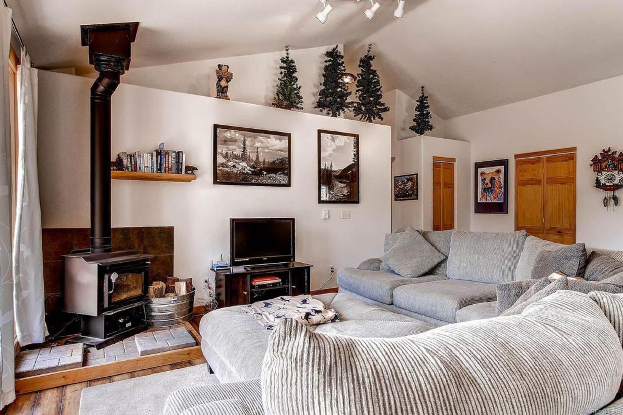 Fantastic Mountain Home