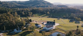 Welcome to The Horse Shoe Farm.....