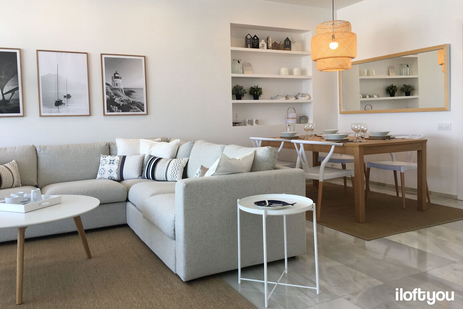 Spacious apartment with spectacular sea views