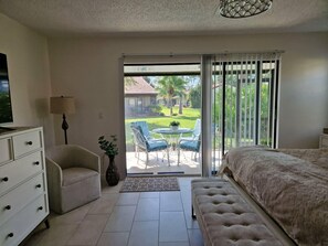 2 chambres, fer et planche à repasser, lit parapluie, Wi-Fi