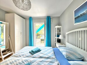 2 bedrooms, iron/ironing board, travel crib, free WiFi