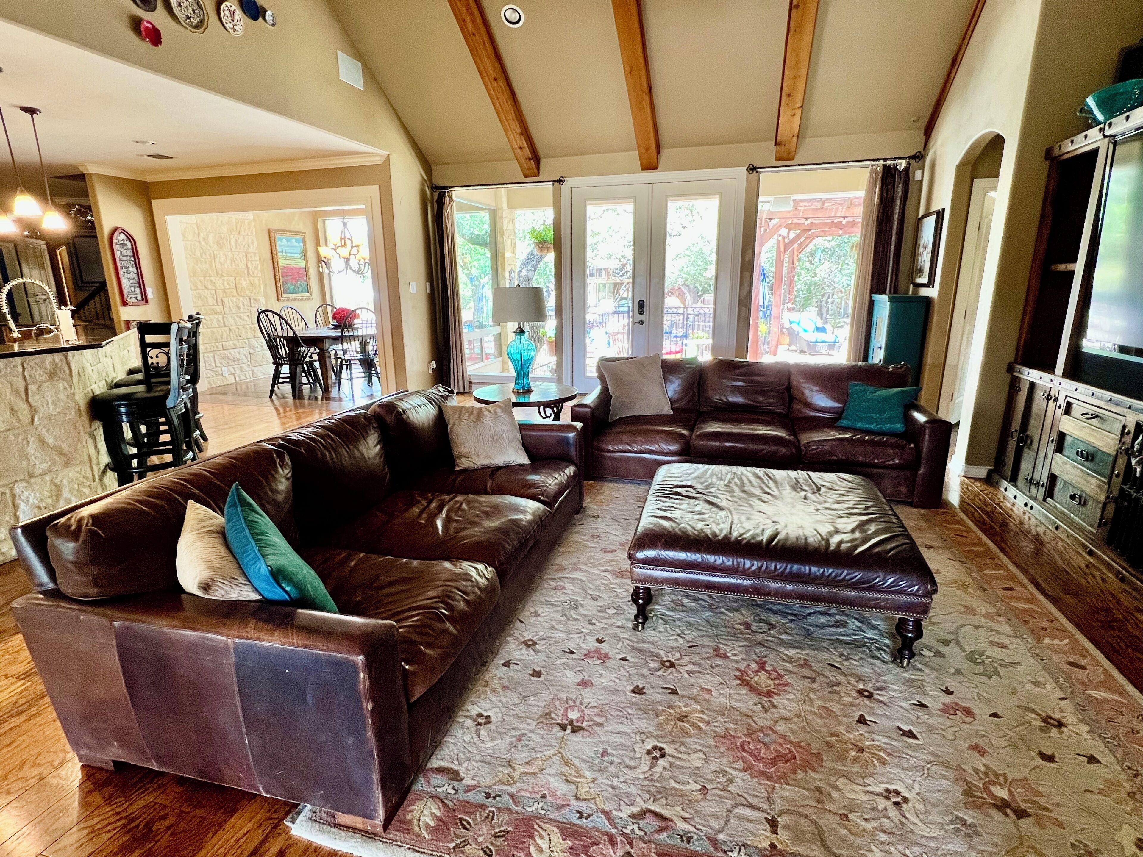 Luxury Private Resort, 2 Pools, Hot Tub, Elevated Playground  & More!!