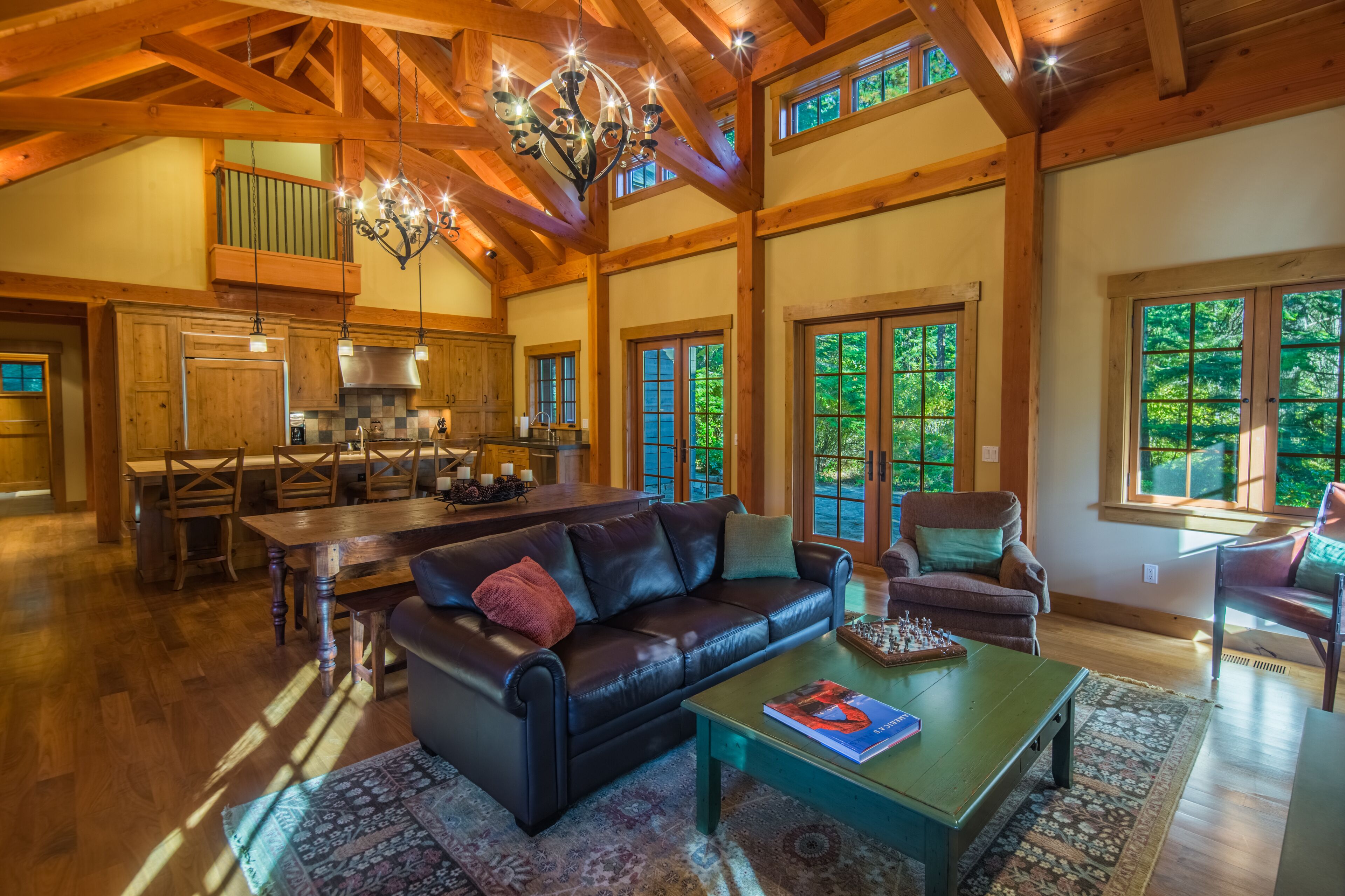 Cozy Suncadia Escape! Private | Hot Tub | Green Belt | Long-Term Rentals Only