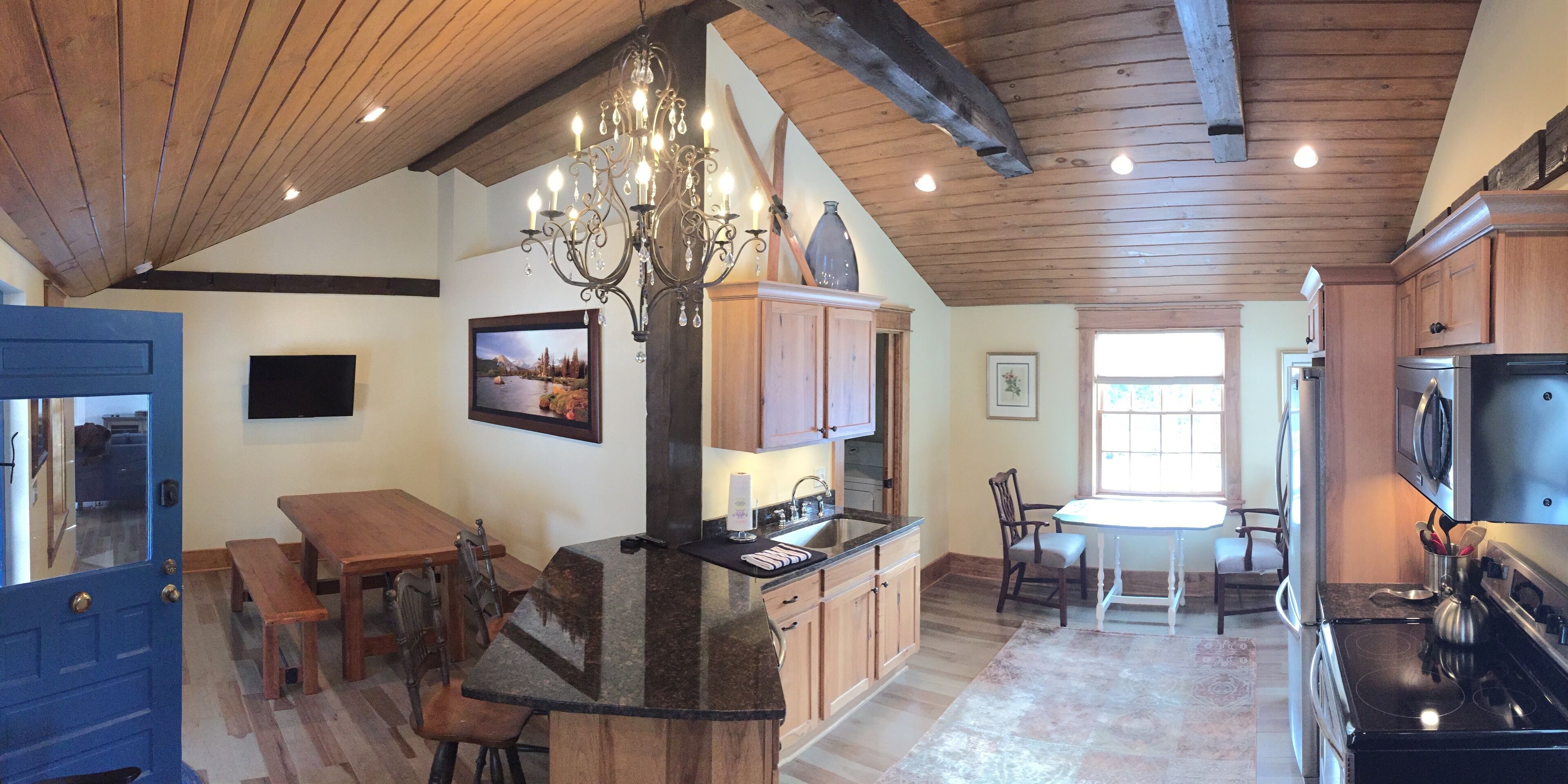 Kitchen and Dinette