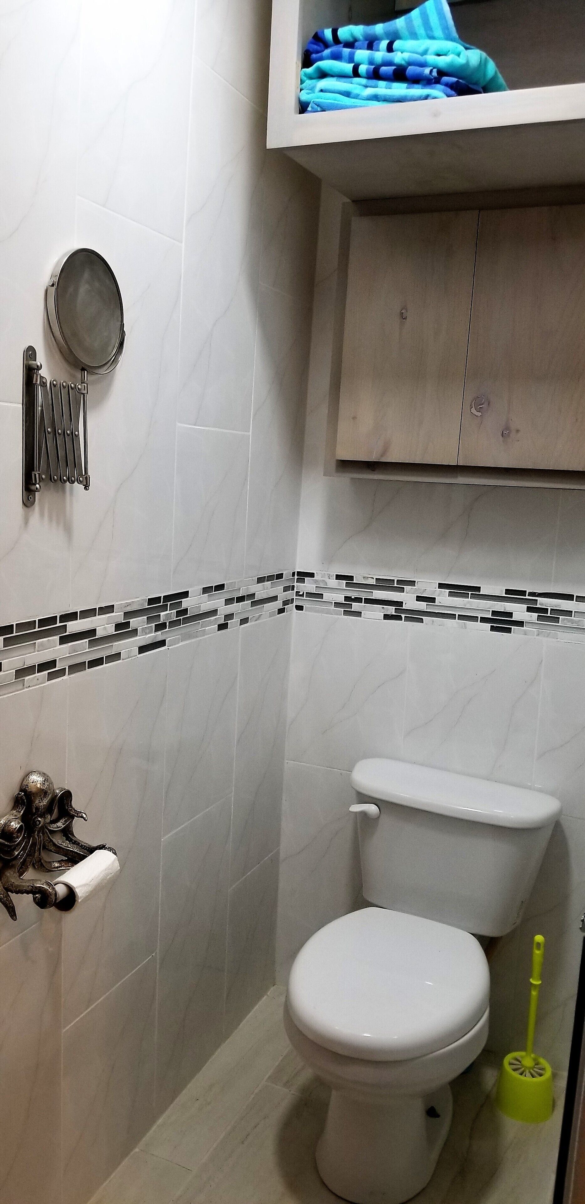 SURF CASA BEACH BUNKHOUSE, BAJA MALIBU, ROSARITO, MEXICO, Wi-Fi, TV, SURFING