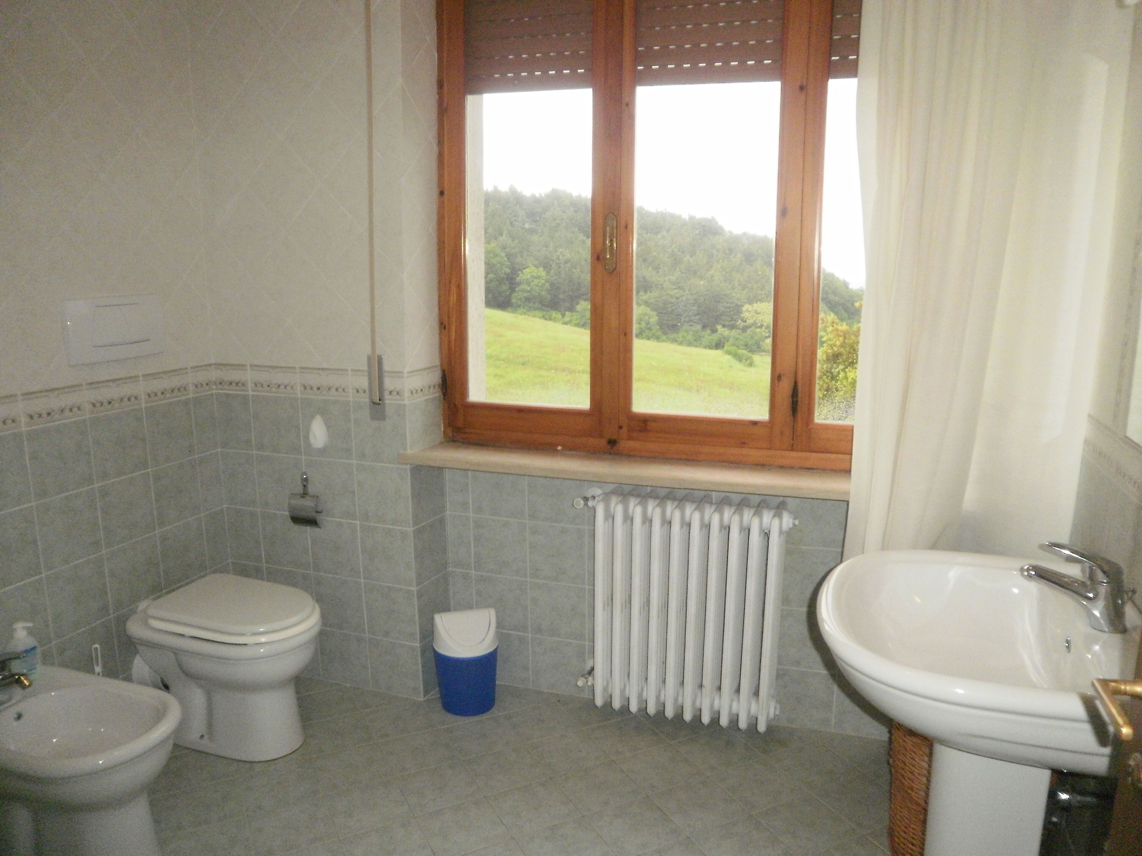 villa con piscina panoramica