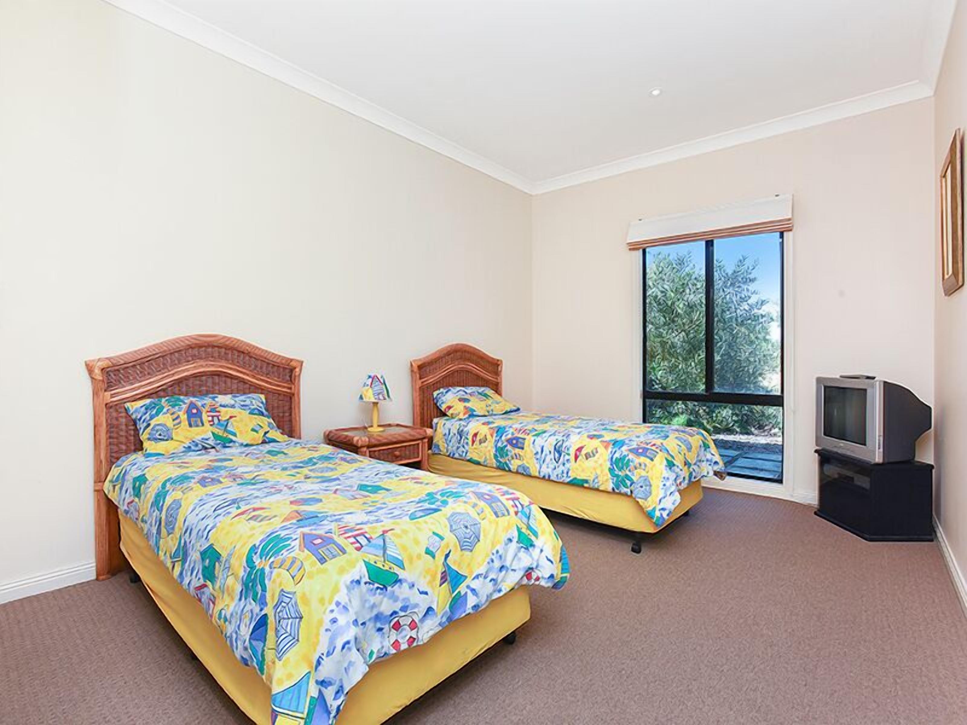3A Rupara - Ocean Views - Family — image 10