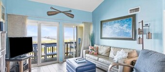 HGTV's Beachfront Bargain Hunt on the water in Rockport