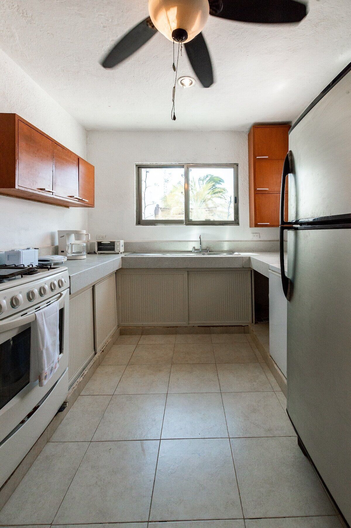 Beachfront Coastal Retreat with private pool & terrace / Villa Tajota