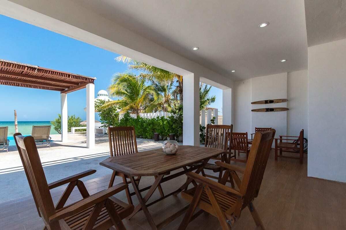 Beachfront Coastal Retreat with private pool & terrace / Villa Tajota