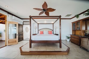 Unclassified image, 5 of 59, button - Pacifico Colonial Luxury Penthouse in Manuel Antonio Panoramic Ocean View  (Manuel Antonio)