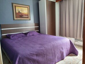 3 quartos, ferros/tábuas de passar roupa, Wi-Fi de cortesia