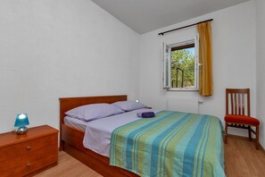 4 bedrooms, iron/ironing board, free WiFi, bed sheets - Villa Calma Biokovo near Makarska (Zagvozd)