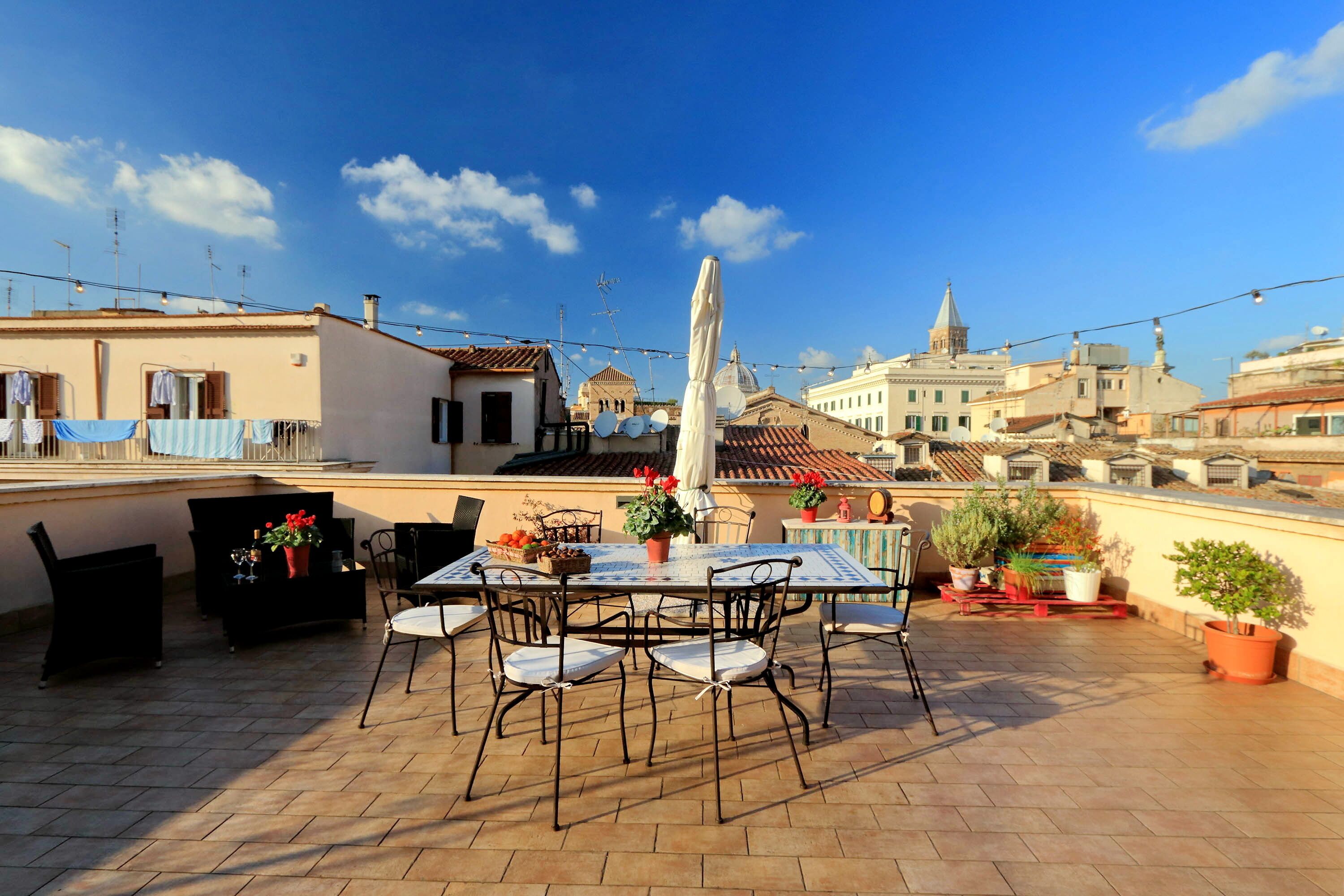 Stunning Rooftop Terrace in the True Heart of Rome!