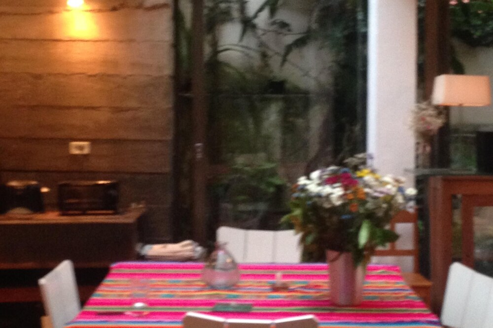 Sumaré B&B House for friends, comfort, breakfast, near subway Sumaré