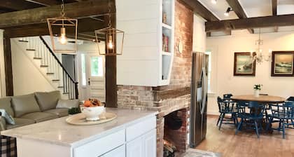 Cedargate the East End's 1830's Seaside Farmhouse