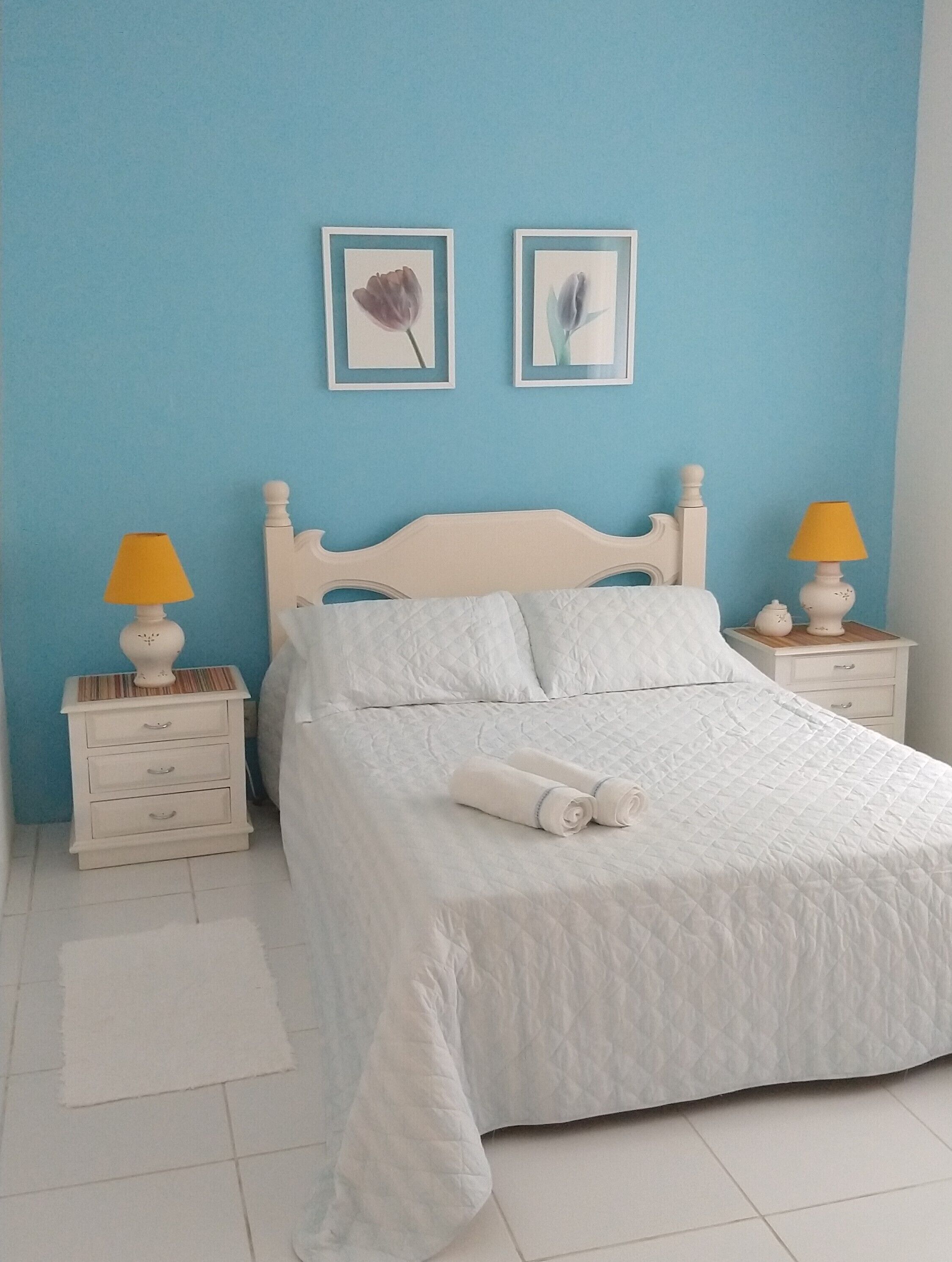 5 Suites in the best of Angra + Speedboat for Tours (Optional)