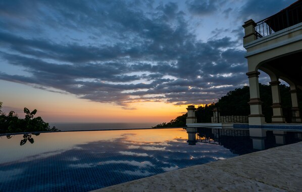 Outdoor pool - CASA BISILY Totally private property & incredible views (Playa Hermosa)