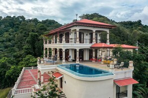 Exterior - CASA BISILY Totally private property & incredible views (Playa Hermosa)