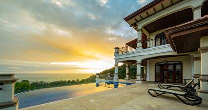 CASA BISILY Totally private property & incredible views