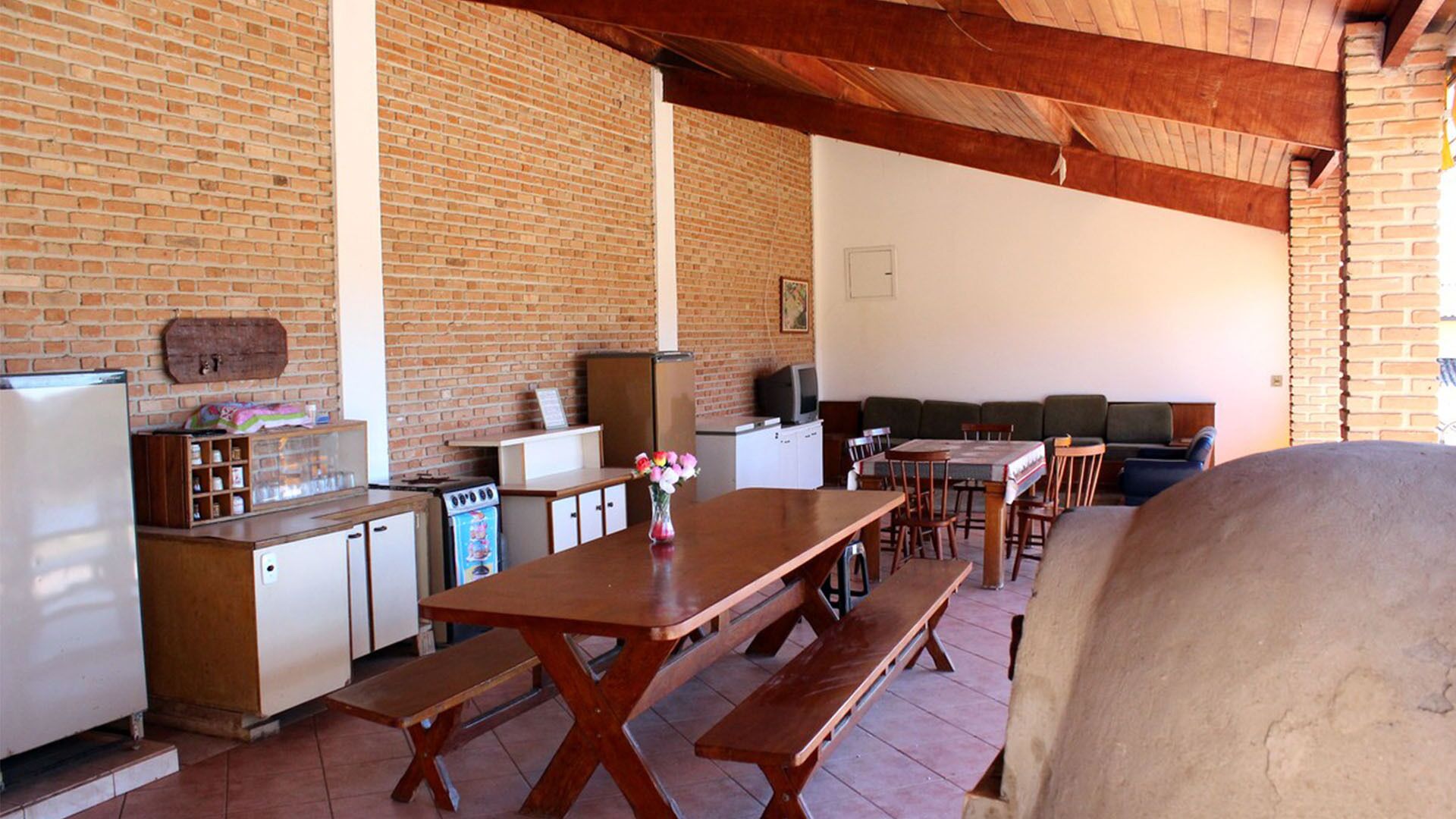 ** CORTESIA: Rent Weekends and between FRIDAY from 18:00