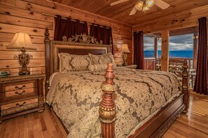 4 soverom, strykejern/-brett, wi-fi (inkludert) og sengetøy