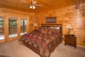 4 slaapkamers, een strijkplank/strijkijzer, gratis wifi, beddengoed