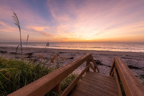 Oceanfront 2BR Condo 2nd Floor Balcony with Beautiful Beach Views, Unit 203