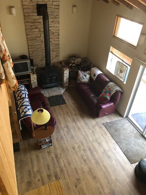 TV, video library