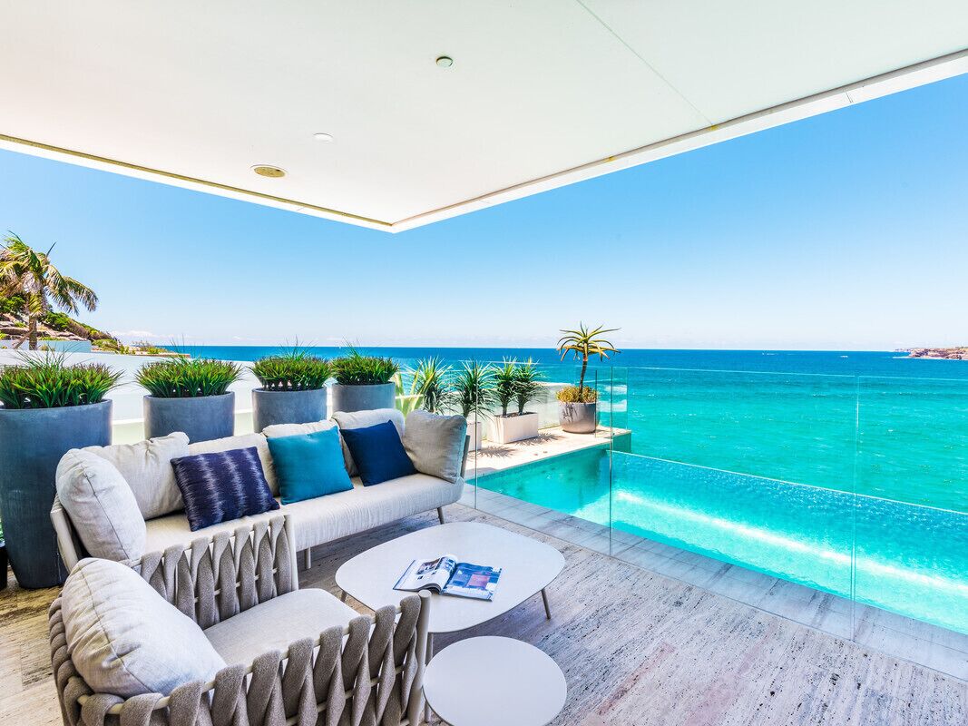 Number One Tama House