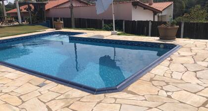 Farm in Socorro wi-fi, solar heated pool, hot tub