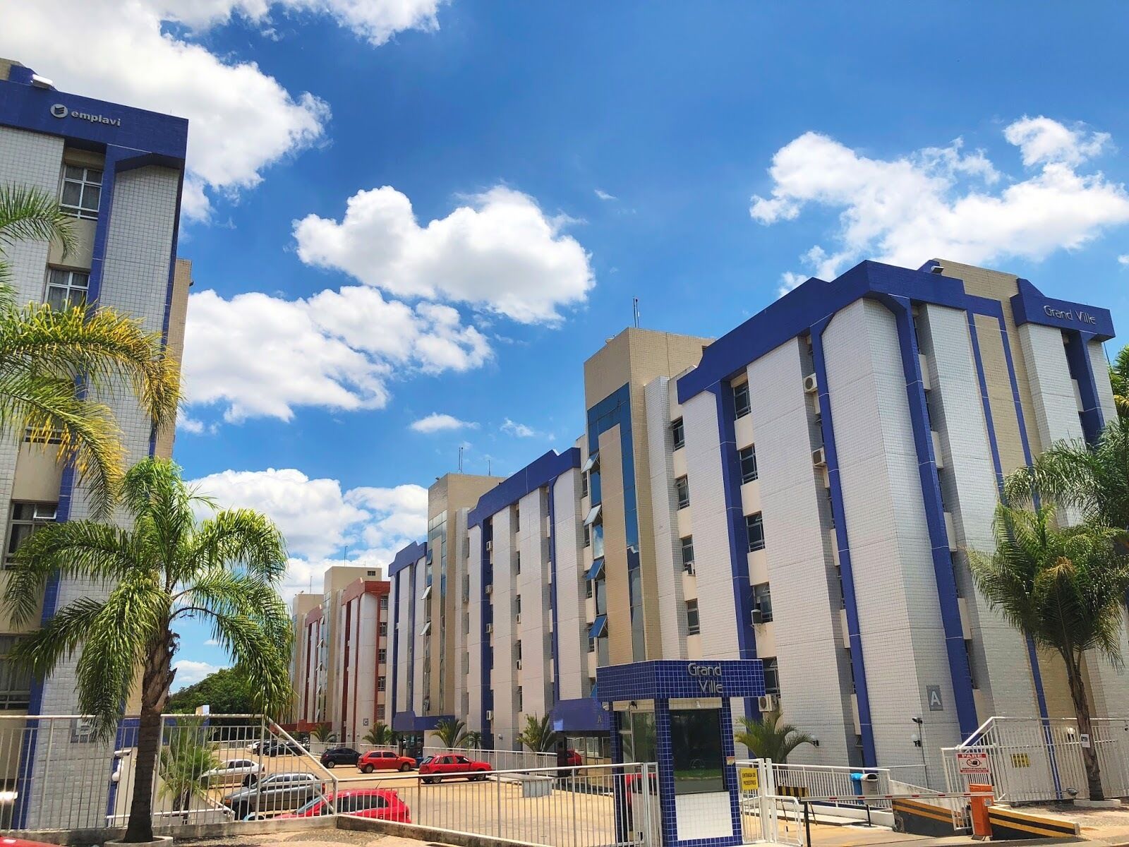 BEAUTIFUL SUITABLE FOR 4 PEOPLE.