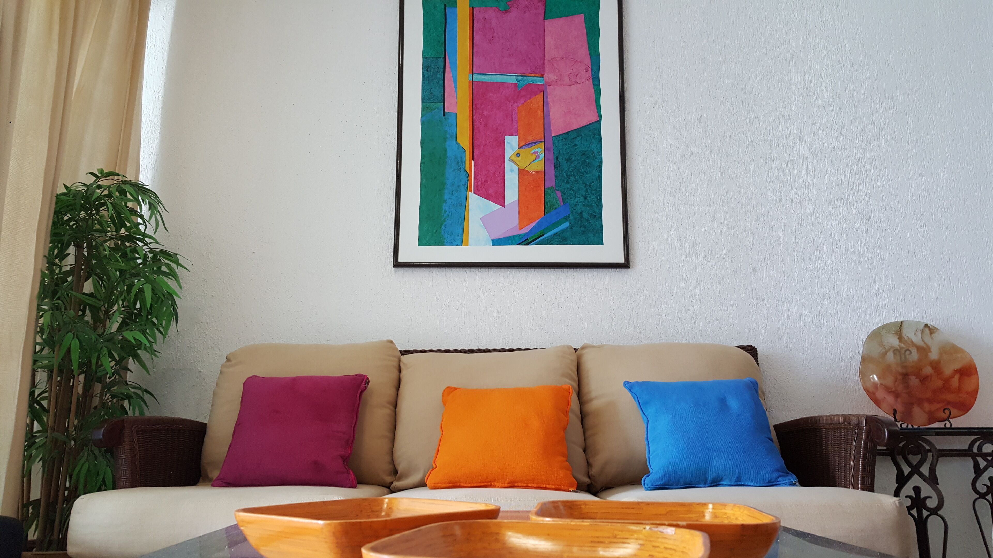 2 Steps to the Beach 2 bedroom apartment