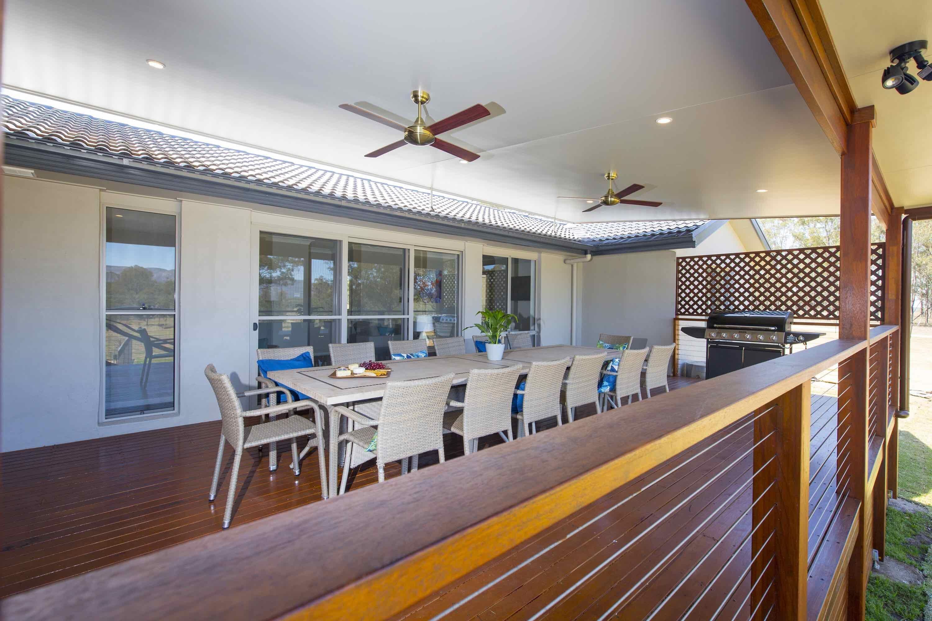 Amani - Great 6 bedroom home with pool and awesome entertainment deck — image 6