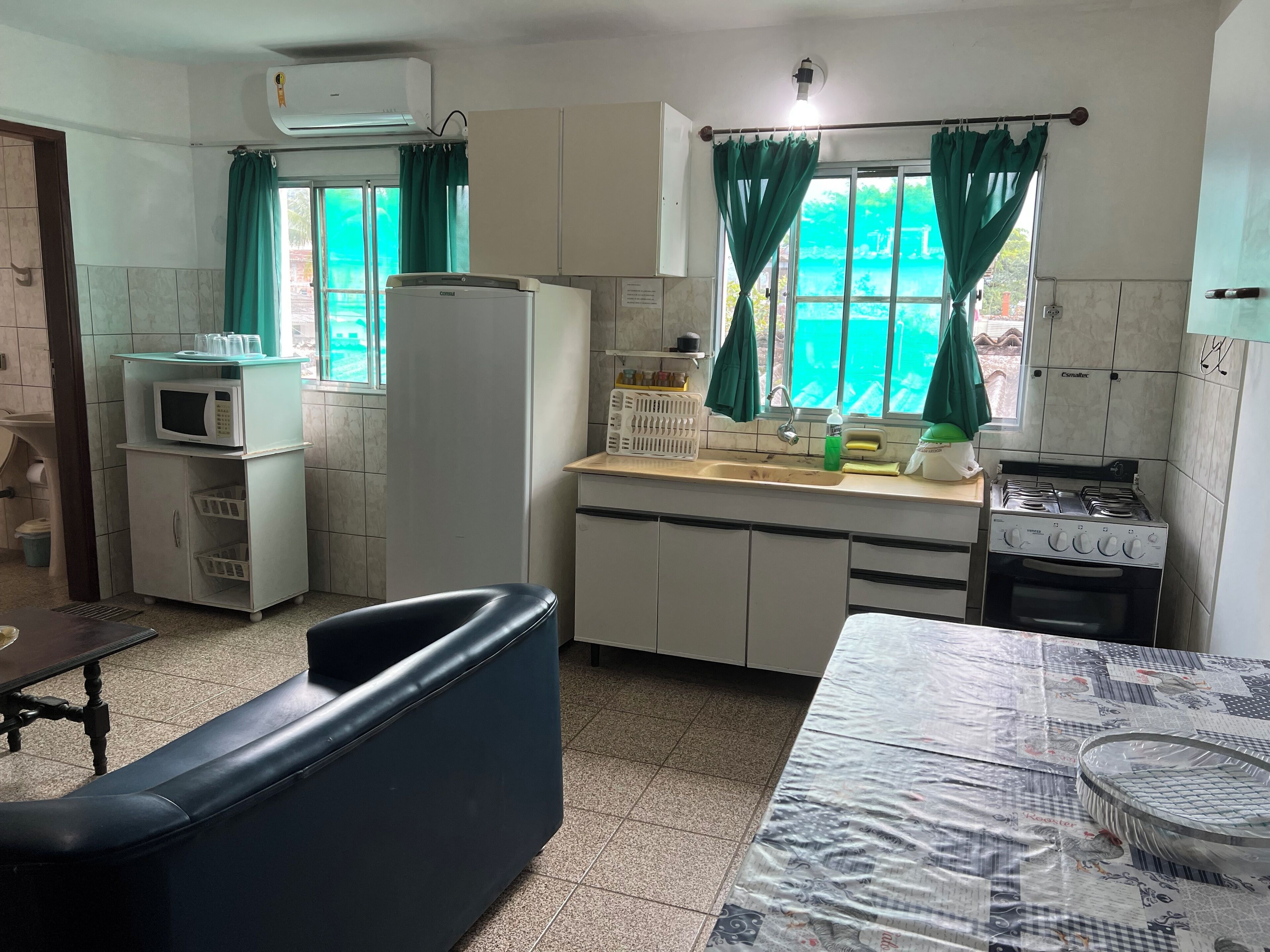 Very large studio with air conditioning Ubatuba Pereque Beach Açú