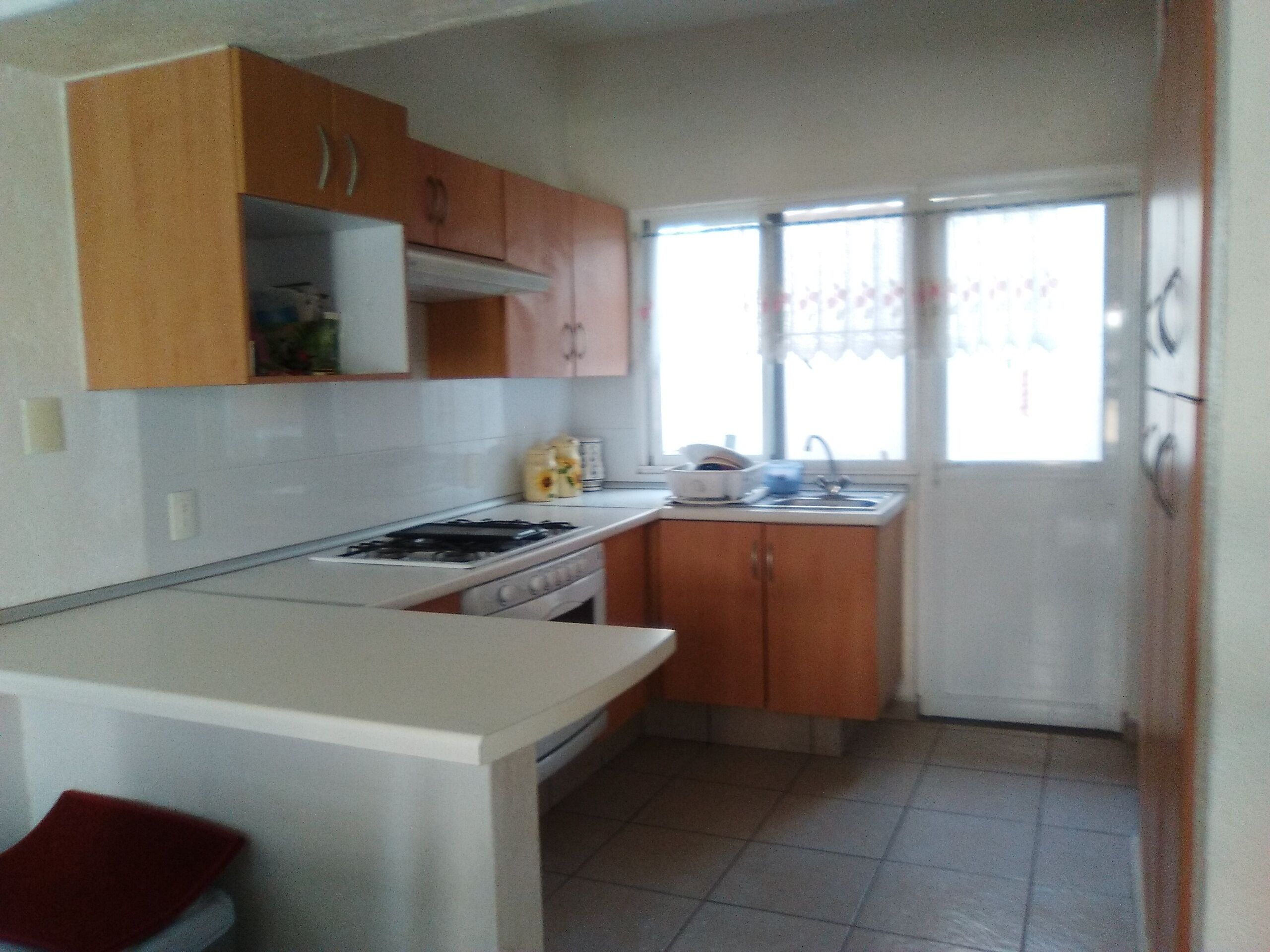 Beautiful Furnished House, Heated, With Terrace And Pool!!!