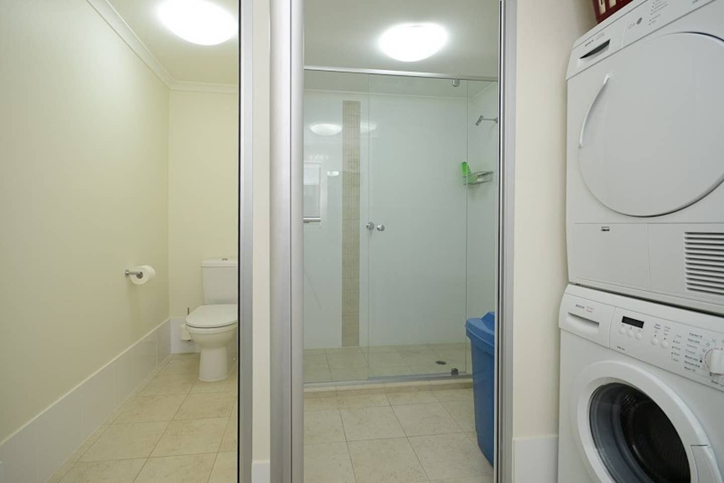 23 Hayward - Wi-Fi - Ocean Front — image 13