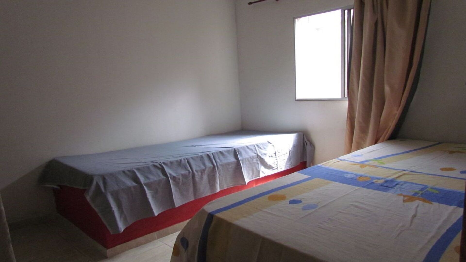 Condominium of ten chalets and swimming pool for guests. Excellent cost benefit.