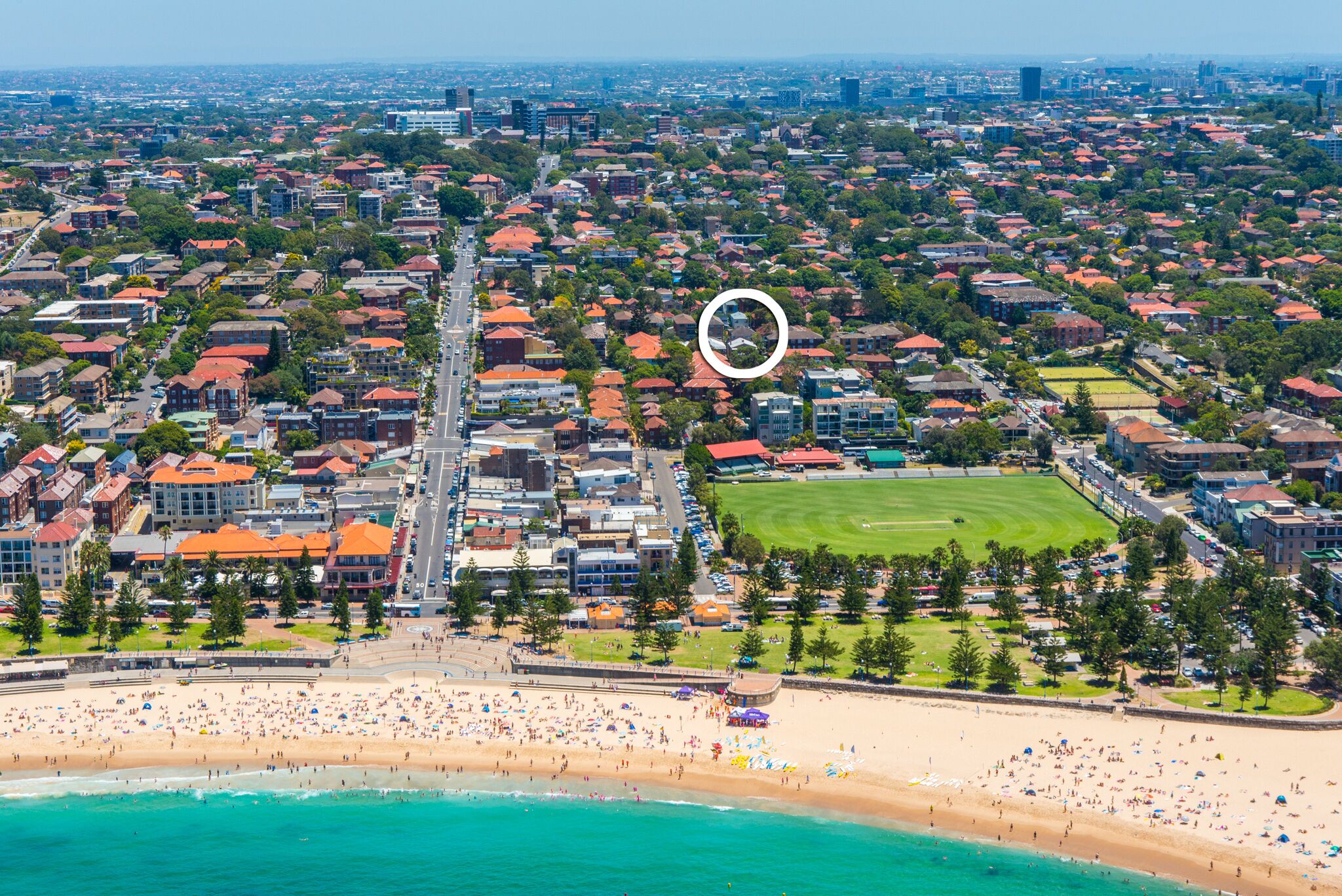 Premium Beachside apartment living in Coogee- E5 — image 9