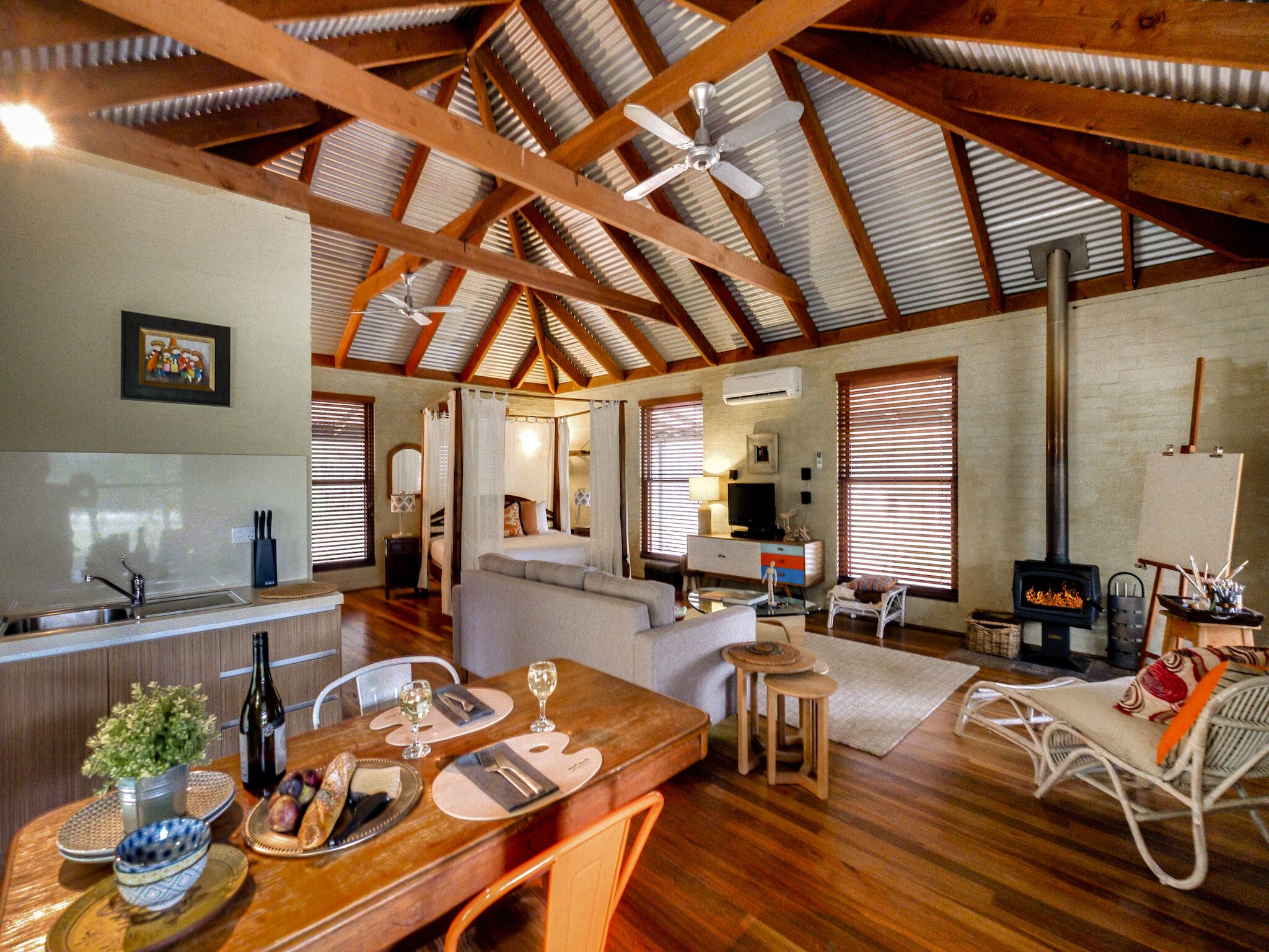 Billabong Moon - Artist Studio